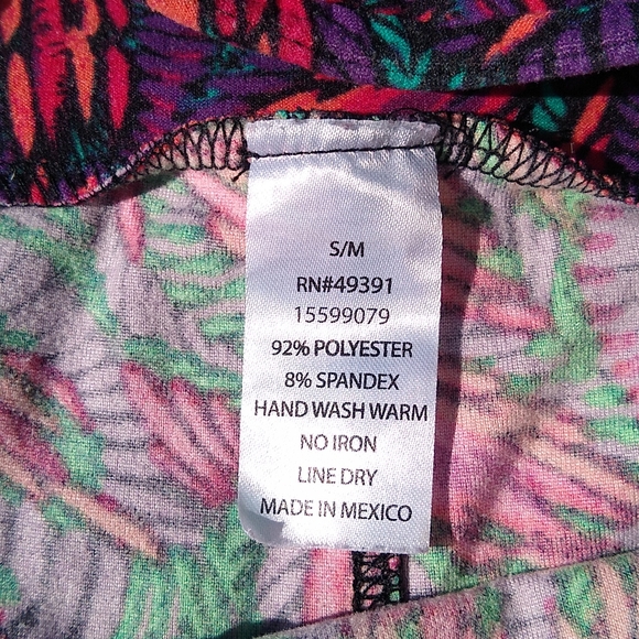 NWT Ladies leggings size small and medium - Picture 3 of 4